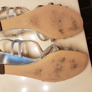 Nina Fynlee Wedge Sandals